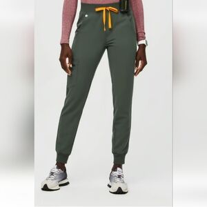 Figs NWT Zamora High Waisted Jogger Moss